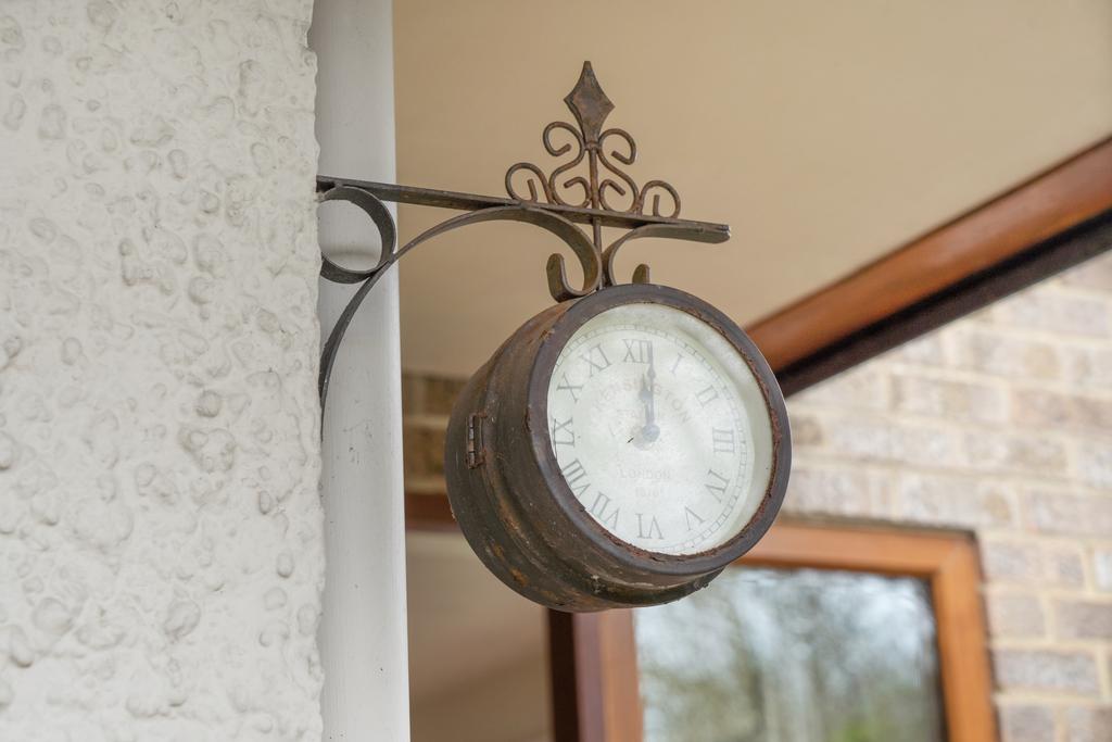 59 Old Witney Road-40