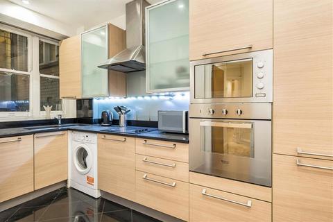 4 bedroom flat for sale, Marylebone Road, London NW1