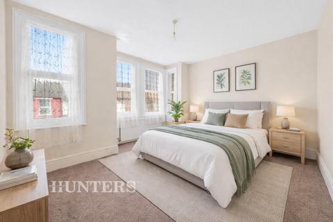 3 bedroom terraced house for sale, Argyle Road, London, N17