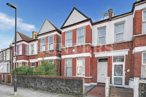 3 bedroom terraced house for sale, Argyle Road, London, N17