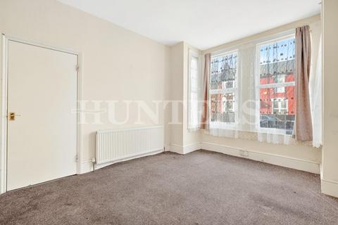 3 bedroom terraced house for sale, Argyle Road, London, N17