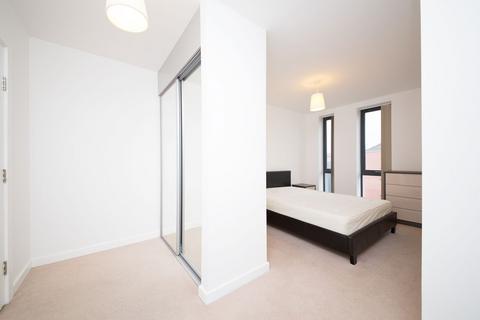 undefined, Harford Street, London E1