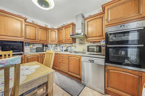 3 bedroom terraced house for sale, Clarendon Road, London N15