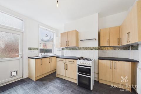 2 bedroom terraced house to rent, Stafford Street, West Yorkshire WF10