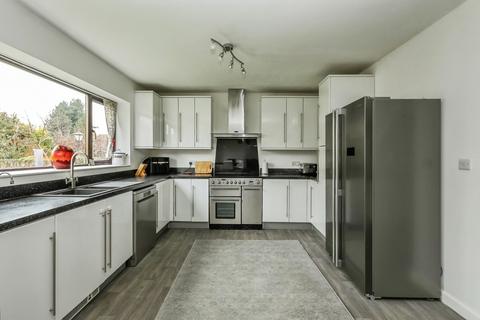 4 bedroom detached house for sale, Mill Haven, Sheffield S25