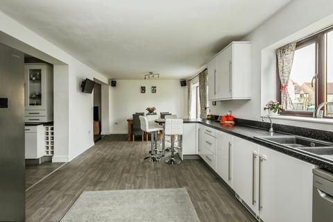 4 bedroom detached house for sale, Mill Haven, Sheffield S25