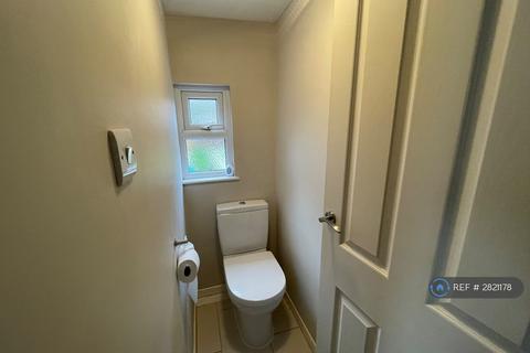 3 bedroom semi-detached house to rent, Western Road, Goole, DN14