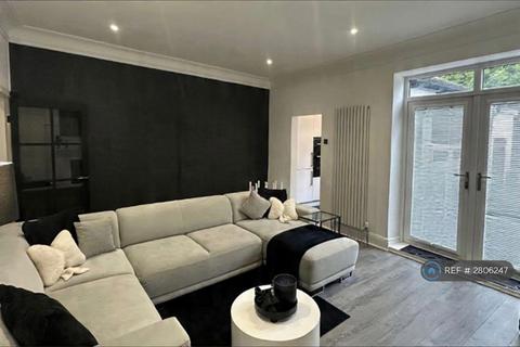 undefined, Villiers St, Burnley, BB11