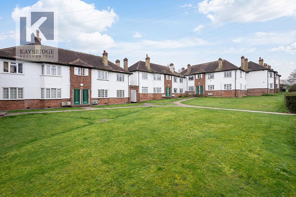 The Maisonettes Alberta Avenue, Cheam - SM1 2 LQ