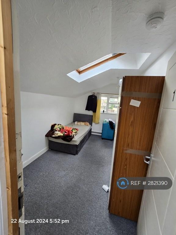 Room1