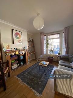 3 bedroom terraced house to rent, Pemberton Road, Ashford, TN24