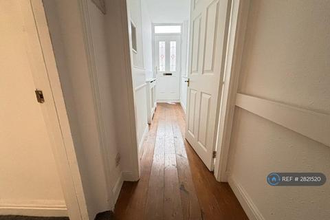 2 bedroom terraced house to rent, Ainsworth Road, Radcliffe, Manchester, M26