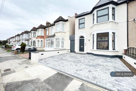 undefined, Park Road, Ilford, IG1