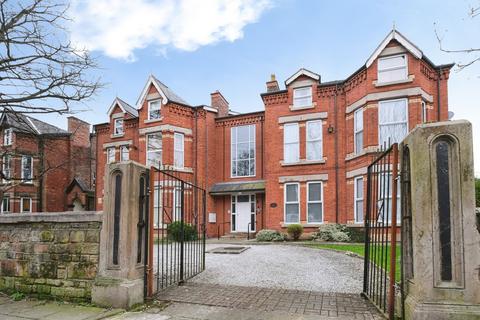 2 bedroom apartment for sale, Aigburth Road, Liverpool, Merseyside, L17