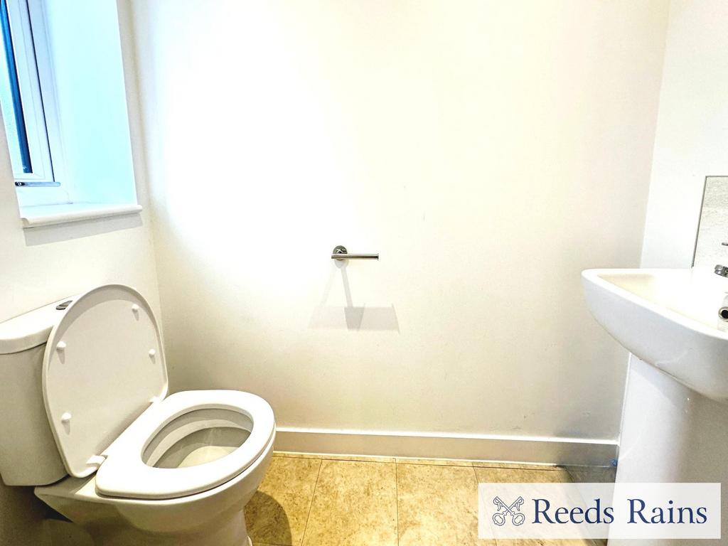 Ground Floor Wc