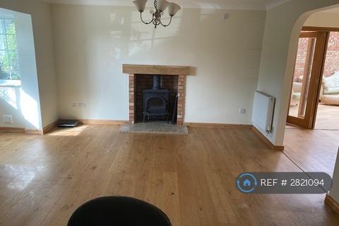 undefined, Thomas Drive, Newport Pagnell, MK16