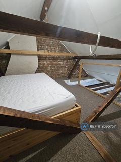 1 bedroom in a house share to rent, Tallis Grove, London, SE7