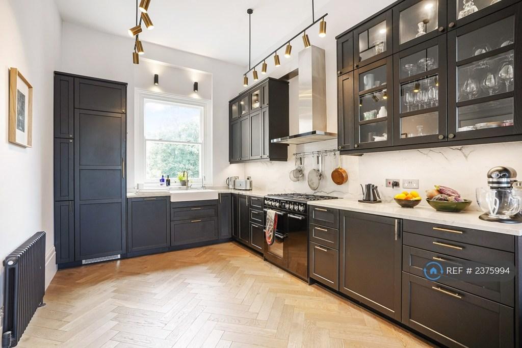 Living / Kitchen