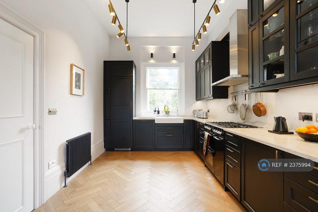 Living / Kitchen