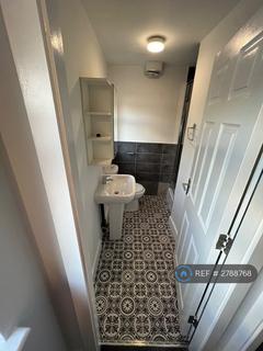 1 bedroom in a house share to rent, Scarsdale Street, Salford, M6
