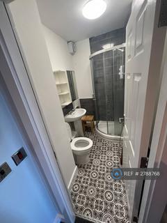 1 bedroom in a house share to rent, Scarsdale Street, Salford, M6