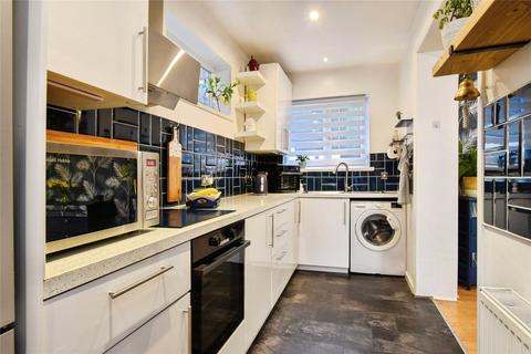 3 bedroom bungalow for sale, Swansea Road, Pontardawe SA8