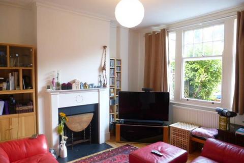 4 bedroom house to rent, Birley Road, Whetstone, London