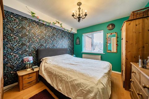 2 bedroom apartment for sale, Jasmine Grove, London