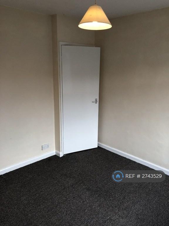 All Bedrooms Allow Double Bed!