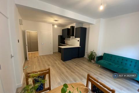 2 bedroom flat to rent, Lordship Park, London, N16