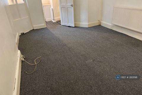 1 bedroom flat to rent, Gillott Road, Birmingham, B16