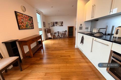 undefined, The Hayes, Cardiff, CF10