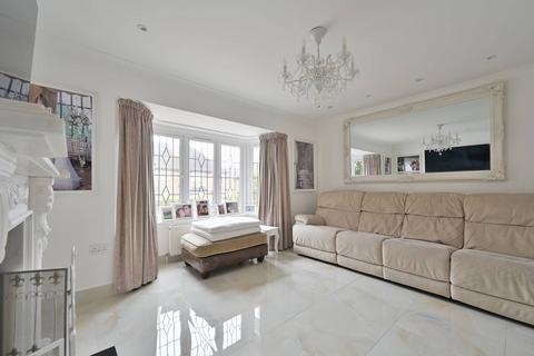 undefined, Crabtree Close, Bushey, WD23