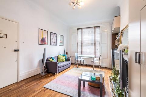 1 bedroom flat for sale - Bartholomew Road, Kentish Town, London, NW5