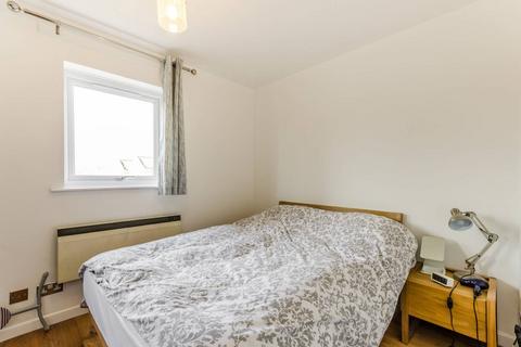 1 bedroom flat to rent, Whiteadder Way, Isle Of Dogs, London, E14