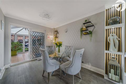 3 bedroom end of terrace house for sale, Humber Road, Dartford, Kent, DA1