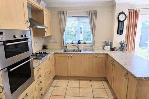 3 bedroom detached house for sale, Tall Oaks, Lindfield, RH16