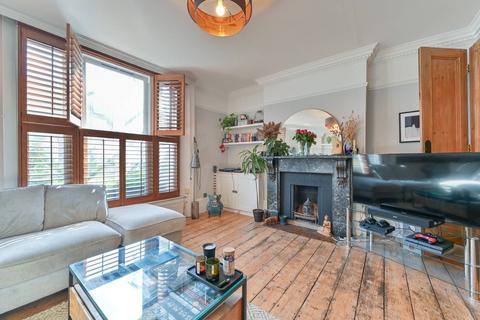 2 bedroom flat for sale, Coldharbour Lane, Brixton, London, SE5