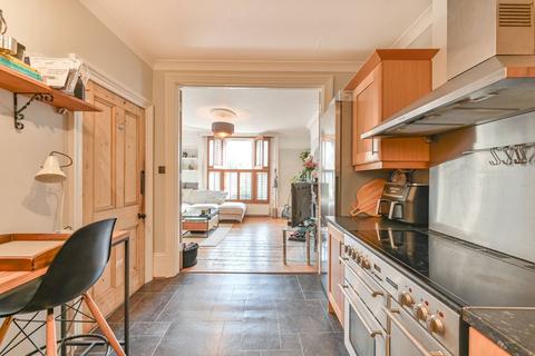 2 bedroom flat for sale, Coldharbour Lane, Brixton, London, SE5