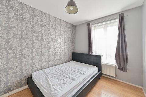 4 bedroom flat for sale, Dorset Road, Oval, London, SW8