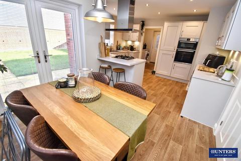 4 bedroom detached house for sale, Morcom Drive, Leicester