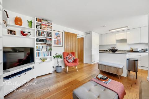1 bedroom apartment for sale, Goswell Road, London