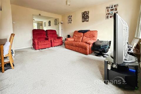 2 bedroom terraced house for sale, Tanglewood Close, Uxbridge