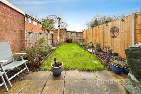 2 bedroom terraced house for sale, Tanglewood Close, Uxbridge