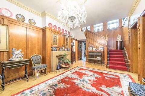 undefined, Cannon Hill, Southgate, London, N14