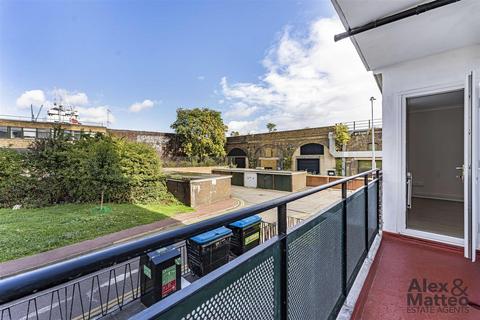 1 bedroom flat to rent, Landmann House, Bermondsey, SE16