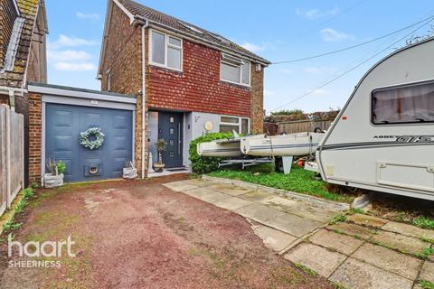 Summerville Avenue, Minster