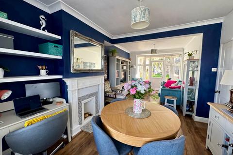 3 bedroom terraced house for sale, Moordown, Shooters Hill, London, SE18 3LY
