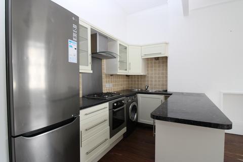 2 bedroom flat to rent, Brunswick Place, HOVE