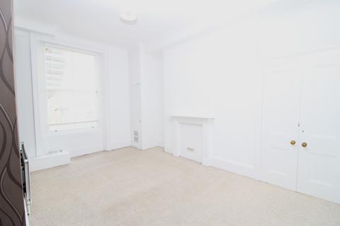 2 bedroom flat to rent, Brunswick Place, HOVE